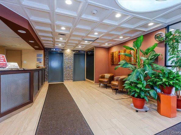 185 W Park Avenue 209, Long Beach NY 11561