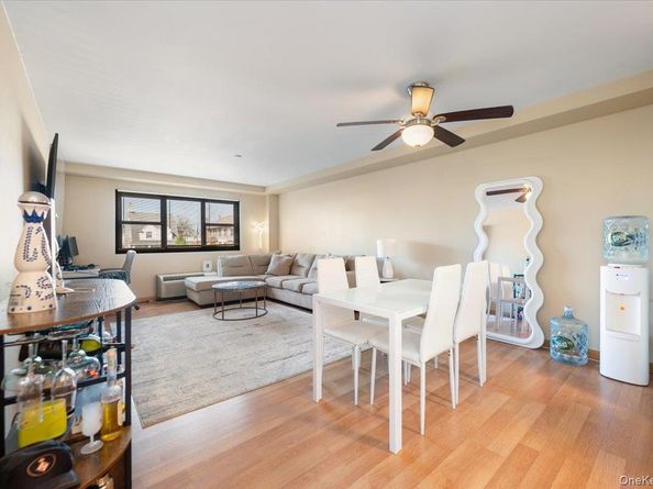 185 W Park Avenue 209, Long Beach NY 11561
