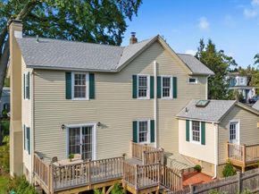 2 Smull Lane, Port Washington NY 11050
