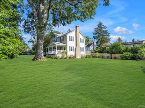2 Smull Lane, Port Washington NY 11050