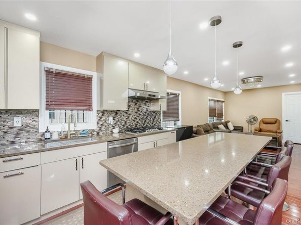 10218 216th Street, Queens Village NY 11429