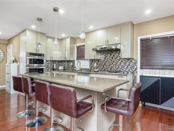10218 216th Street, Queens Village NY 11429
