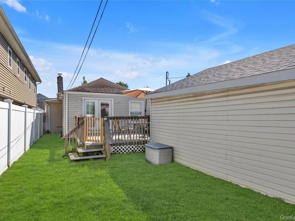 347 E Pine Street, Long Beach NY 11561