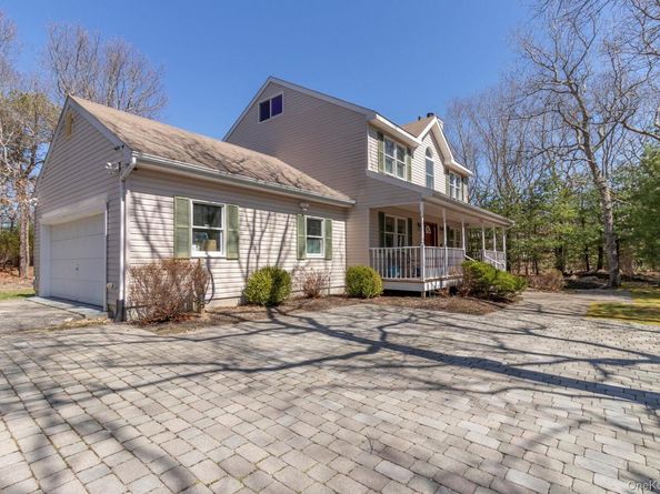 6 Bayview Terrace, Hampton Bays NY 11946