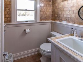 6 Bayview Terrace, Hampton Bays NY 11946