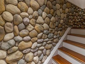 6 Bayview Terrace, Hampton Bays NY 11946