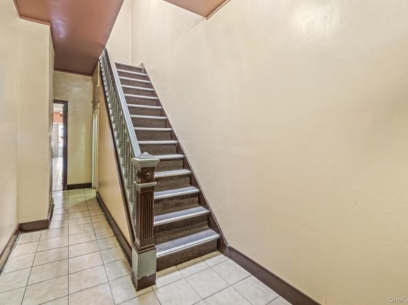 9428 112th Street, Richmond Hill S. NY 11419