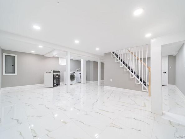 13 Garden Boulevard, Hicksville NY 11801