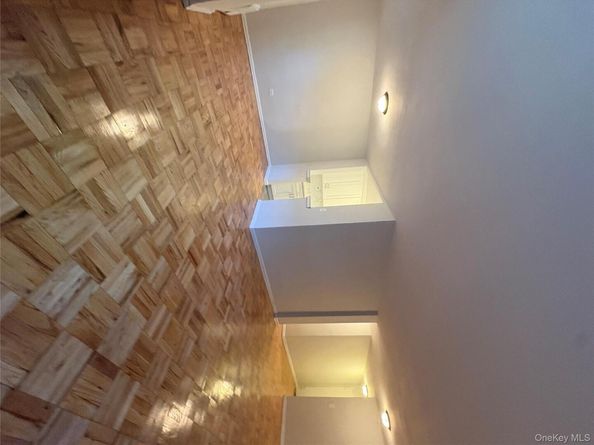6485 Broadway 2K, Bronx NY 10471