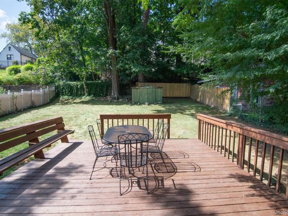 306 Hutchinson Boulevard, Fleetwood NY 10552