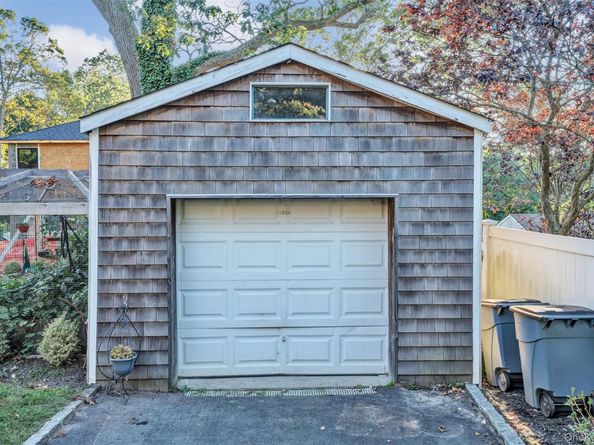 81 Beach Road, Wading River NY 11792