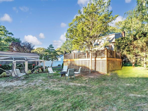 81 Beach Road, Wading River NY 11792