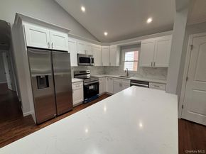 399 Hawthorne Avenue, Uniondale NY 11553