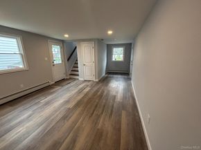 399 Hawthorne Avenue, Uniondale NY 11553