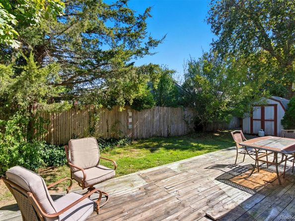 290 5th Street, East Northport NY 11731