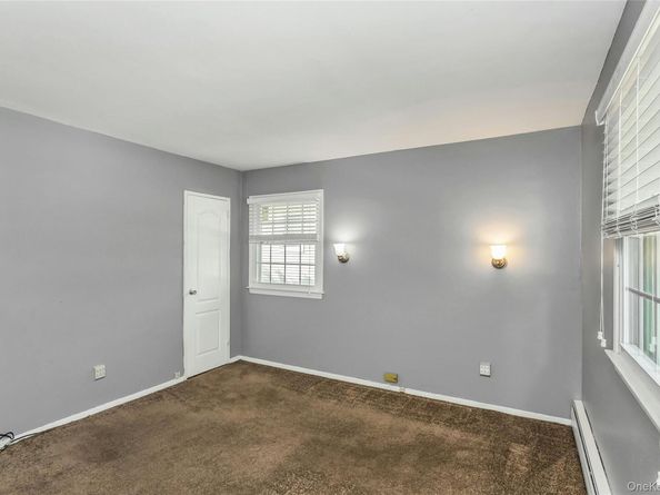 708 Salisbury Park Drive, Westbury NY 11590