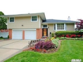 708 Salisbury Park Drive, Westbury NY 11590