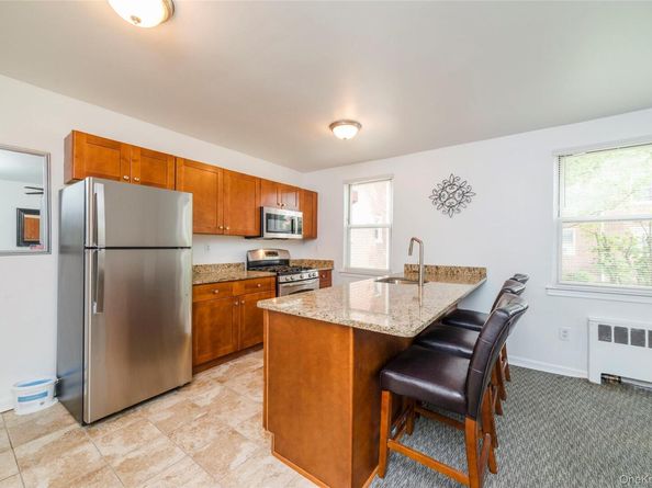 8 Bryant Crescent 1B, White Plains NY 10605