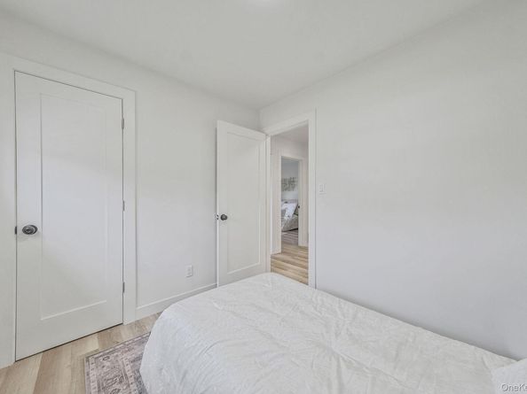 120 Manhattan Avenue, West Babylon NY 11704