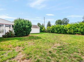 15 Hewmann Place, Bethpage NY 11714