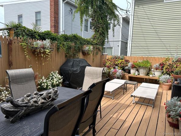 87 Armour Street, Long Beach NY 11561