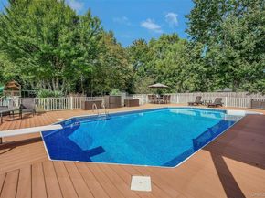 30 W Shore Road, Oakdale NY 11769