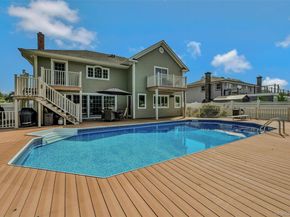 30 W Shore Road, Oakdale NY 11769