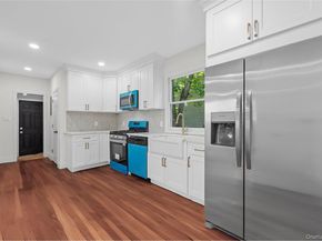 15 E Hamilton Avenue, Massapequa NY 11758