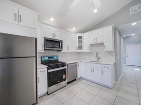 42 Oak Drive, Riverhead NY 11901