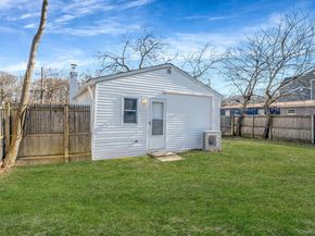 42 Oak Drive, Riverhead NY 11901