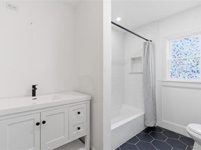 111 Shepherd Street, Rockville Centre NY 11570