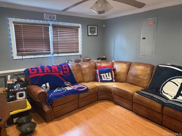 16 W Marine Avenue, Lindenhurst NY 11757