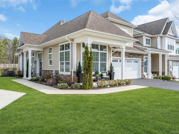 191 Belmont Circle, Yaphank NY 11980