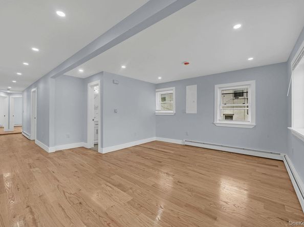 1616 HAMMERSLEY Avenue, Bronx NY 10469