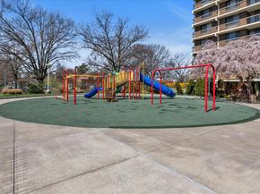 15038 Union Turnpike 2H, Flushing NY 11367