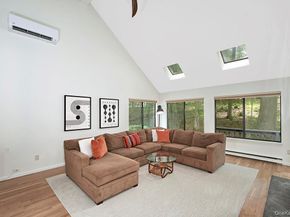 10 Bisbee Lane, South Salem NY 10590