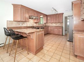 10 Bisbee Lane, South Salem NY 10590