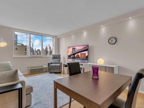 345 E 93rd Street 29D, New York (Manhattan) NY 10128