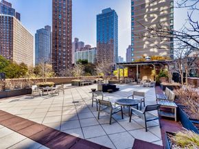 345 E 93rd Street 29D, New York (Manhattan) NY 10128