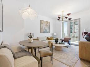 24-01 Queens Plaza N 206, Long Island City NY 11101