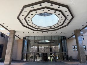 330 E 38th Street 12Q, New York (Manhattan) NY 10016