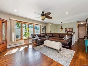 16 Maryanne ave, Port Jefferson Station NY 11776