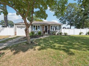 247 Woods Road, North Babylon NY 11703