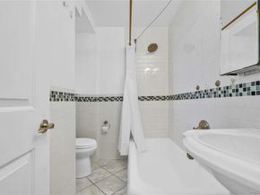 150-29 72nd Road 4H, Flushing NY 11367