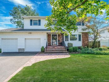 4090 Sherrey Court