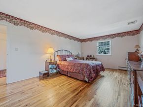 4090 Sherrey Court, Seaford NY 11783