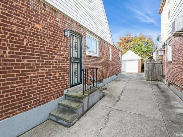73-48 193 Street, Fresh Meadows NY 11366