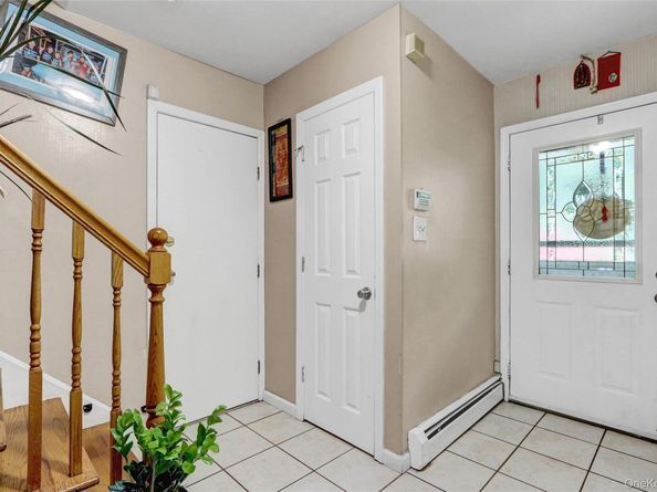 120 Avenue C, Holbrook NY 11741