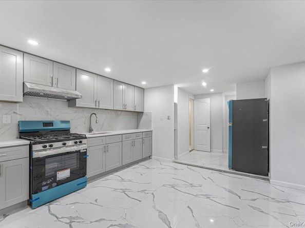 1909 Lacombe Avenue, Bronx NY 10473