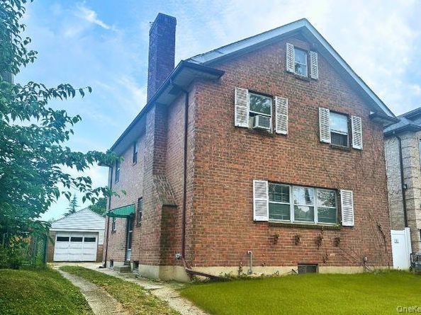 14922 32nd Avenue, Flushing NY 11354